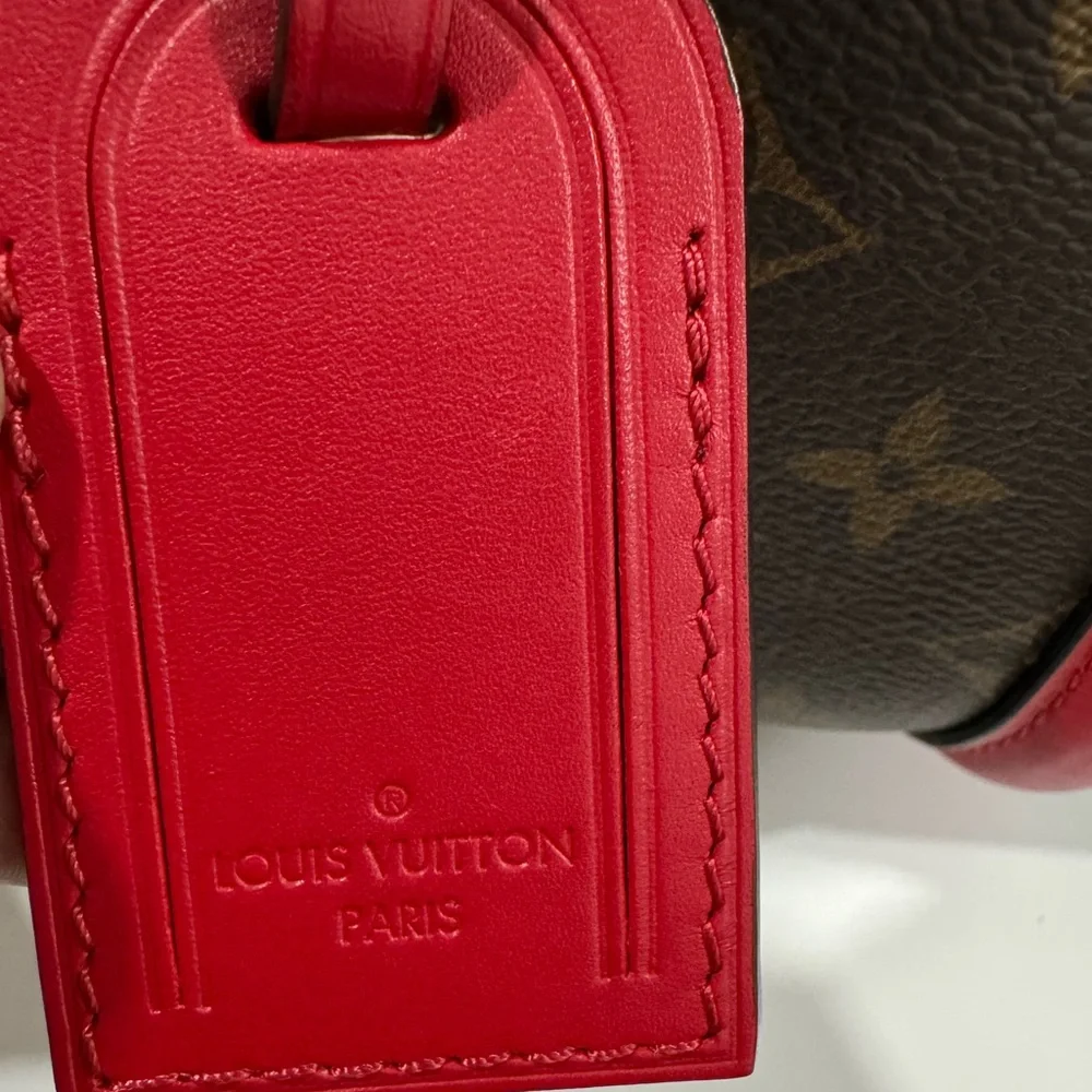 Louis Vuitton Handbag - Picture 2 of 8